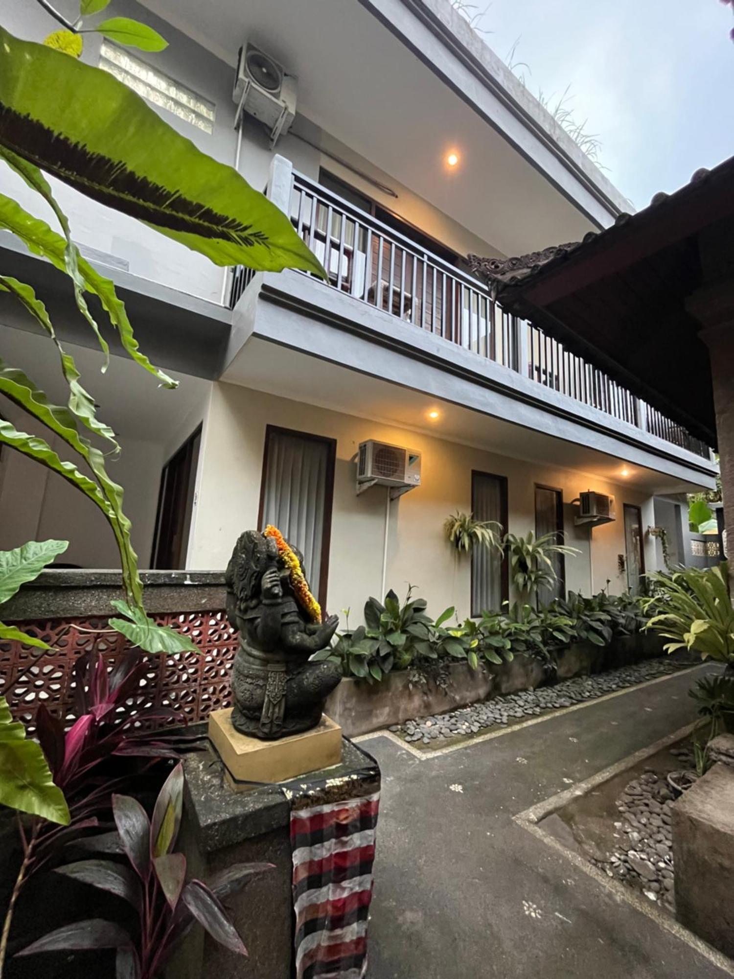 Oda Guest House Ubud Exterior photo