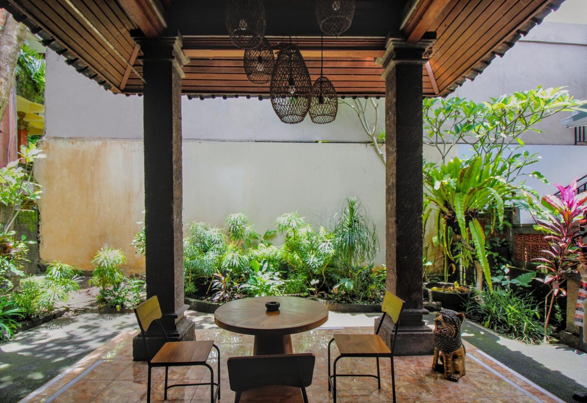 Oda Guest House Ubud Exterior photo