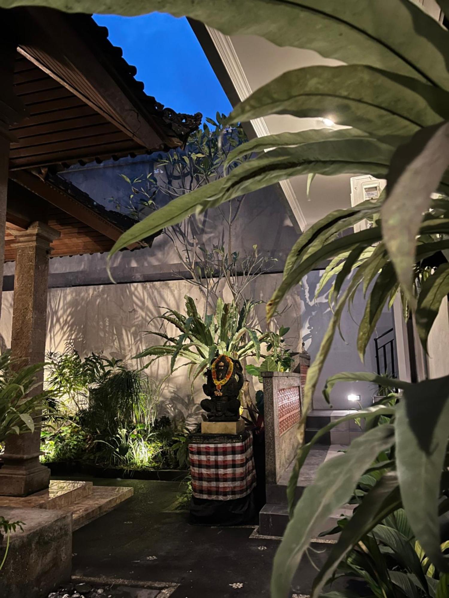Oda Guest House Ubud Exterior photo